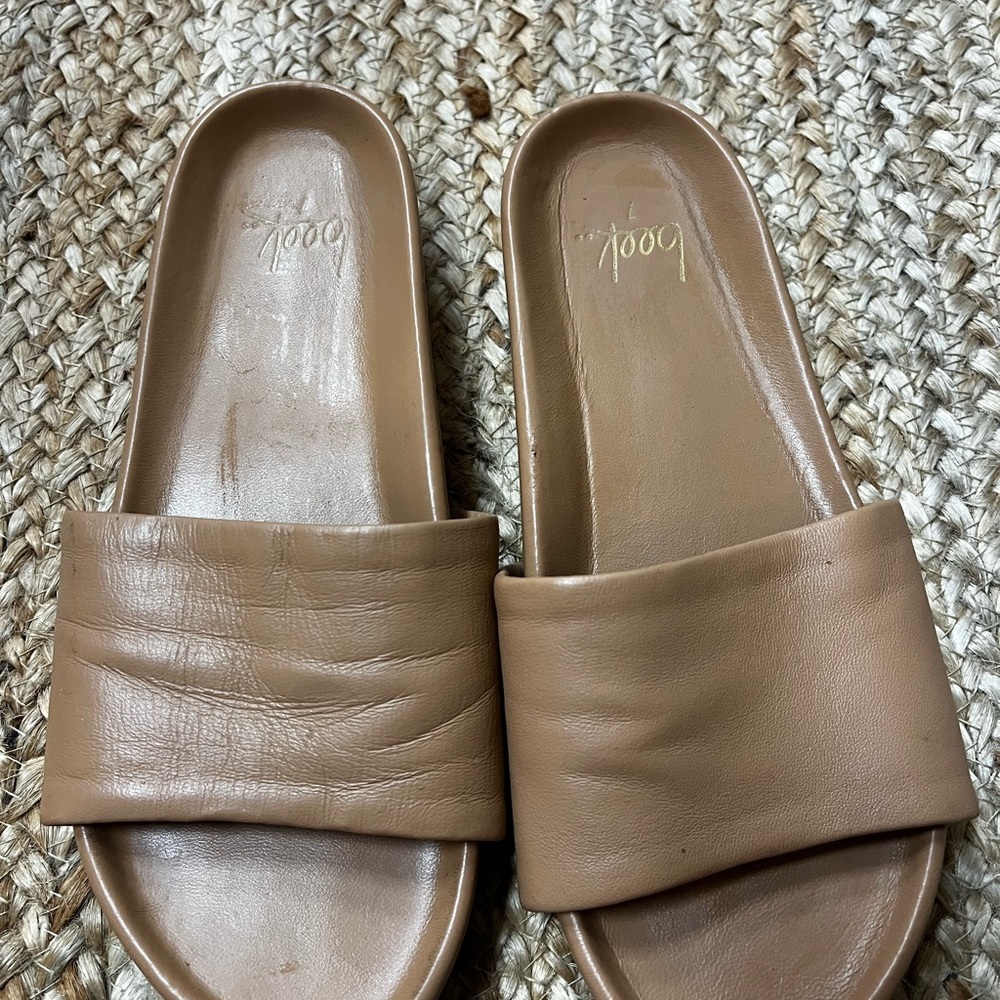 Beek Gallito Slide Sandal